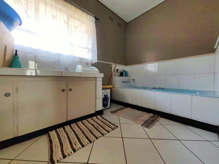 4 Bedroom Property for Sale in Potchefstroom North West